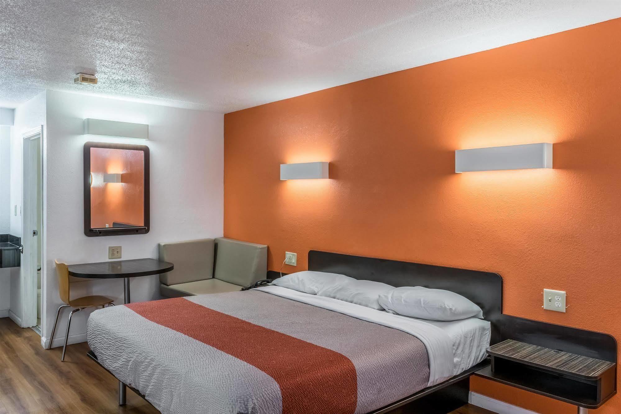 Motel 6 Florence, Ky - Cincinnati Airport Eksteriør billede