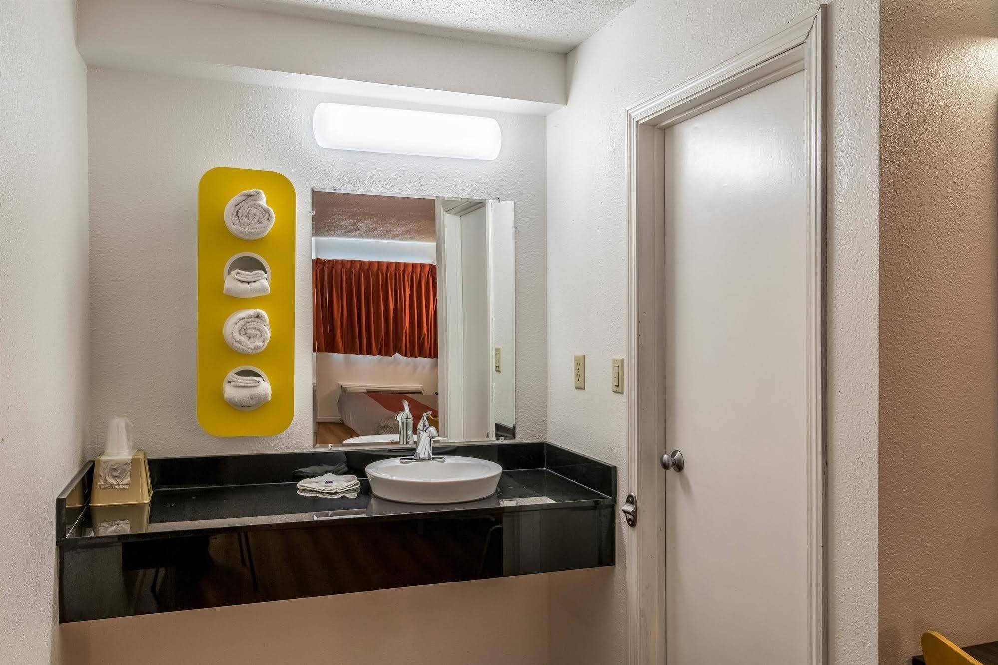 Motel 6 Florence, Ky - Cincinnati Airport Eksteriør billede